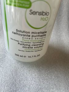 Makeup Removal Liquid HUDA Beauty