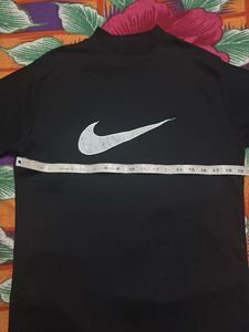 Black Long Sleeve Tee