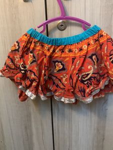 Beautiful Skirt For 2 Years And It’s Not Been Used Only Washed And Kept