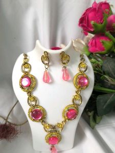 Chic Pink & Gold Necklace Stone Jarkan Metal Set