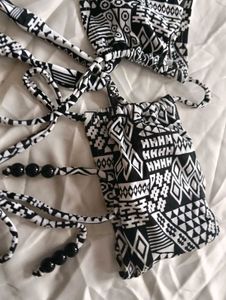 Black &amp; White Geometric Bikini Top