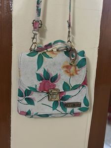 Chic Floral Print Sling Bag