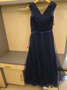 Elegant Navy Blue Lace Evening Dress