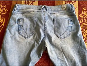 New Ankle Length Jeans