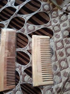 Wooden Comb Any@150 each
