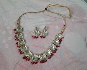 Elegant Necklace and Earring Set