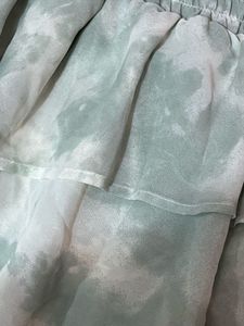 H&amp;M Tiered Ruffle Mini Skirt