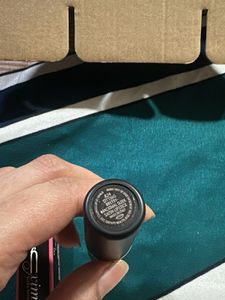 MAC Satin Lipstick - Sitting Pretty 824