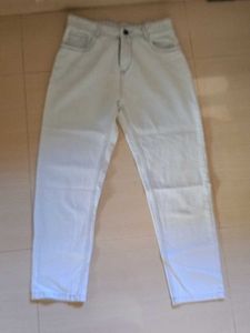 Light Wash Denim Jeans