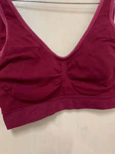 sports bra