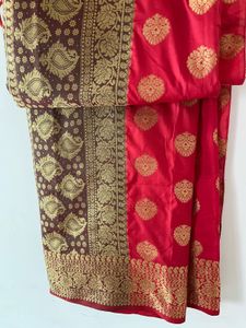Elegant Brocade Saree with Paisley Motif