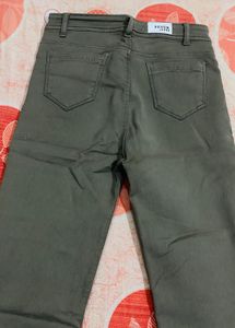 Stylish Olive Green Cargo Pants