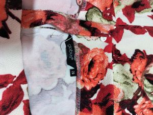 Floral Print Skirt with Slit