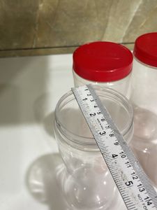Set of six  Plastic Containers