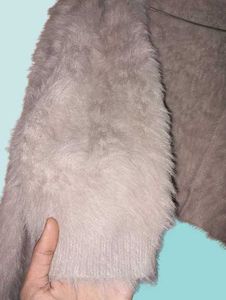 Premium Korean Fur Long Sleeves Crop Shrug