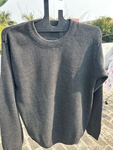 Unisex Knit Sweater for layering