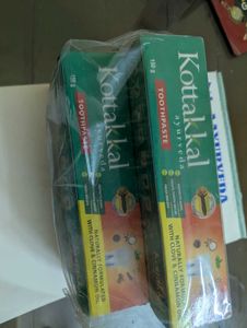 Kottakkal Toothpaste - 10 Packs