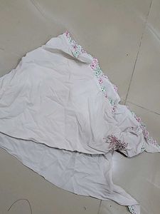 Elegant White Scaffe with Floral Border