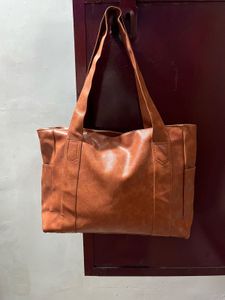 Stylish Vegan Leather Everyday Tote Bag