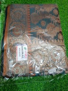 Elegant Teal Floral Print Saree