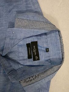 Men's Blue Casual Button-Down Shirt