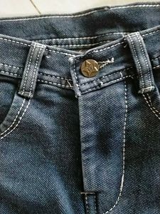 Stylish Blue Denim Jeans