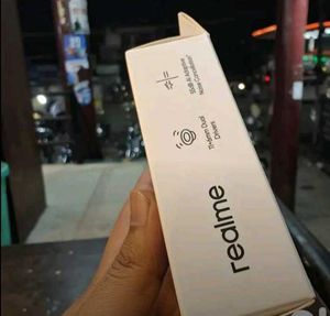 realme buds air 8