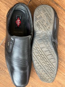 Lee Cooper Black Leather Loafers