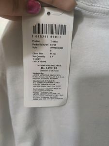 Gap Men's Casual Tshirt. New With Tag.