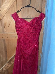Stunning Red Sequin Bodycon Dress