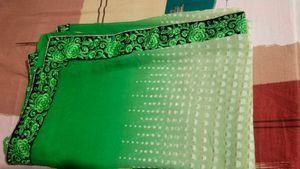 Elegant parrot Green Ombre Saree with blouse piece