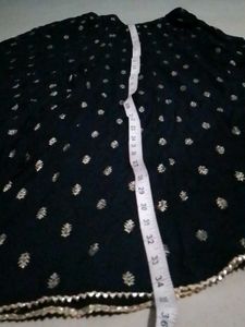 Black Skirt Type Plazzao With Gold Print