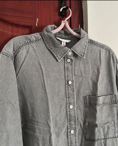 Birthday Sale🎈- H&amp;M Classic Grey Oversized Shirt