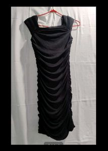 Chic Black Ruched Sheath Dress