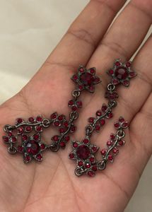 victorian  Red Stone Dangle Earrings