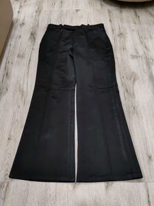 Ma5741 Classic black bootcut waist 30 inches