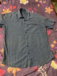 UNISEX Blue Plaid Short Sleeve Shirt