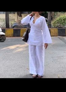 Elegant White swan Kurta Set