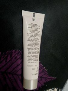 Olay Natural Aura Instant Glowing Radiance Cream
