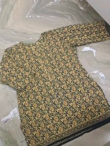Beautiful Floral Print Kurta