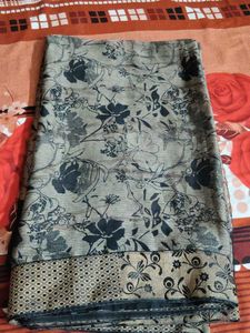Elegant Floral Print Saree