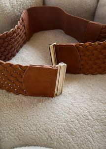 H&amp;M Art Suede Belt