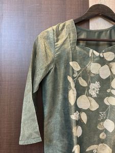 Elegant Green Floral Print Kurta Set