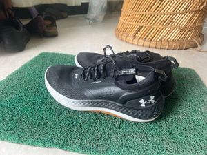 Under Armour Black Running Shoes