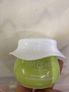 Dot &amp; Key Cica Calming Oil Free Moisturizer