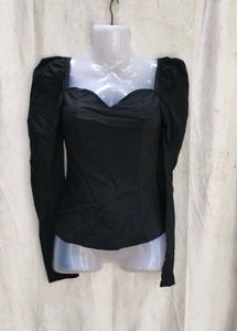 I. Stylish Black Puff Sleeve Top