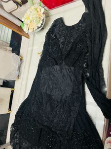 Black garara Embroidered Set