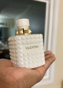 Valentino Donna Born in Roma
