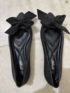 Ginger Black Bow Embellished Flats