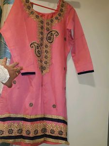 Elegant Pink Kurta with Gold Embroidery